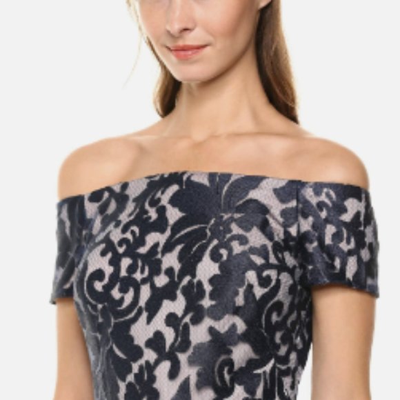 🆕  Calvin Klein Womens Lace Midi Off-Shoulder Dress NWT Sz 6 - Picture 3 of 3
